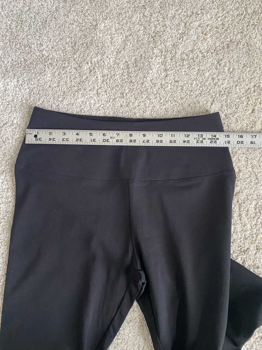 Bundle Pair of 2 Women's Black and Gray Leggings Size Medium - Picture 3 of 6